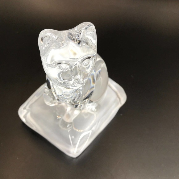 Lead Crystal Cat on Frosted Pillow Paperweight Figurine Crystal D'Arques - Picture 5 of 10